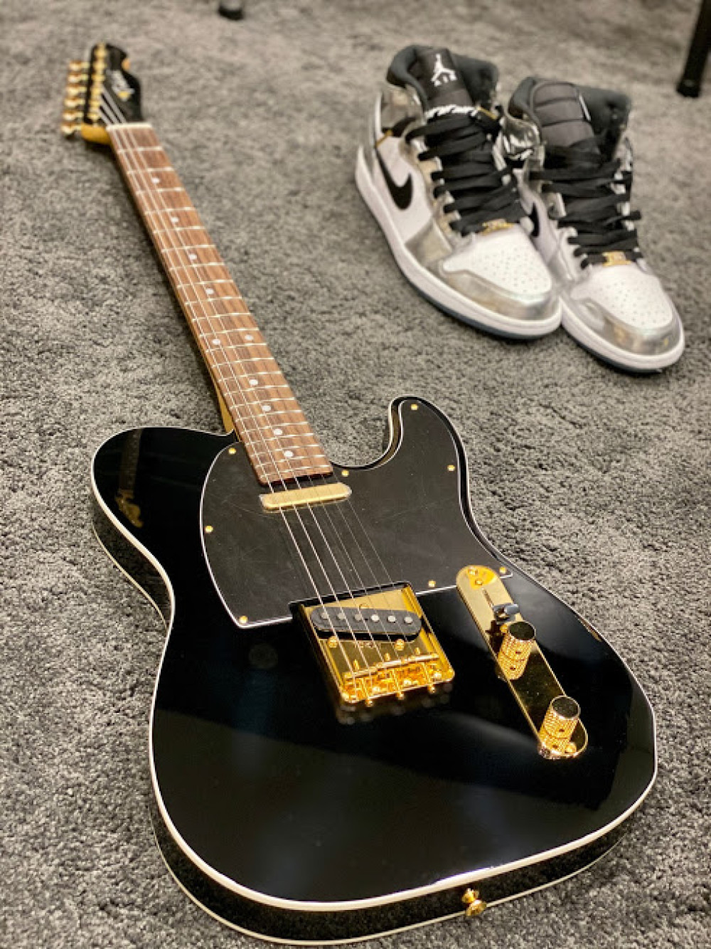Tokai ATE-106B MH GH BB/R Breezysound Limited Edition Japan in